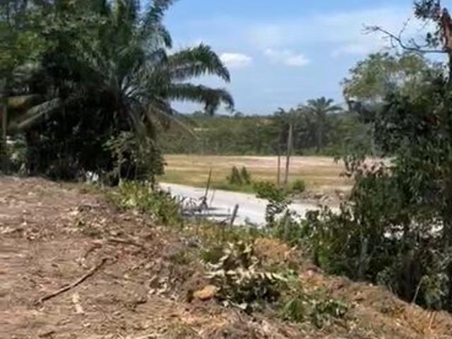 Shop for sale in Tanjong Sepat, Selangor