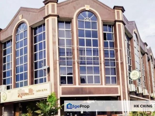 Shop for sale in Tanjong Sepat, Selangor