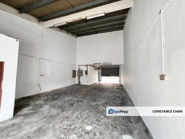 Warehouse for rent in Pasir Gudang, Johor