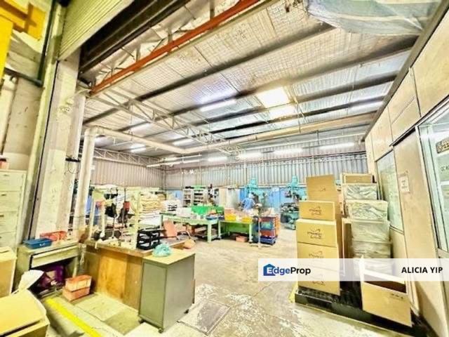 Warehouse for rent in Pasir Gudang, Johor