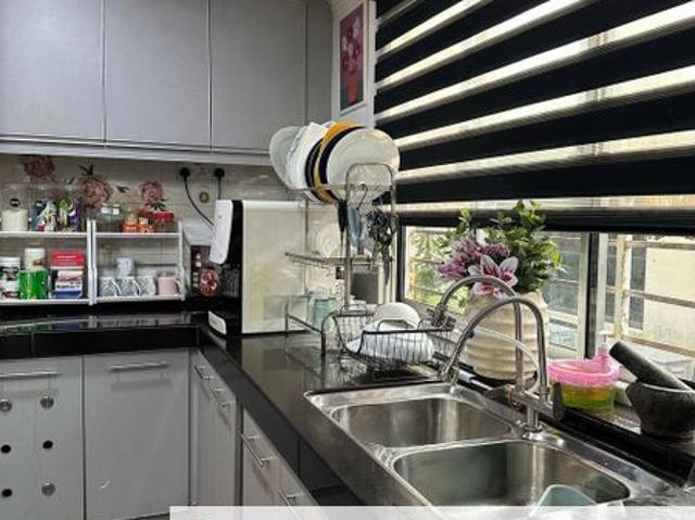 House for sale in Petaling, Damansara Damai