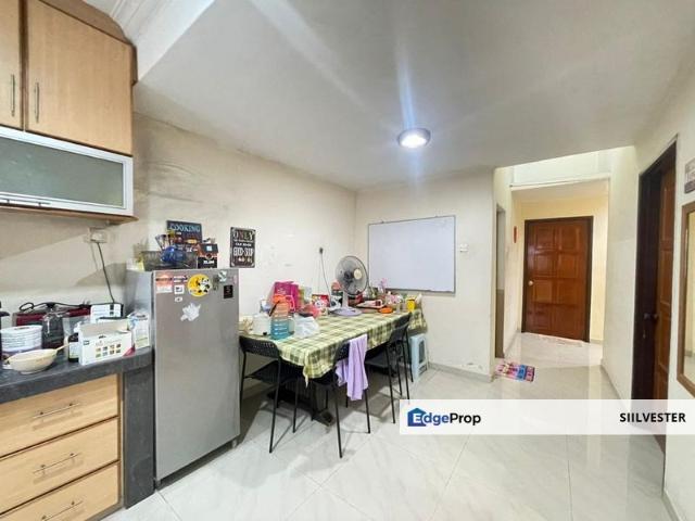 House for sale in Petaling, Damansara Damai