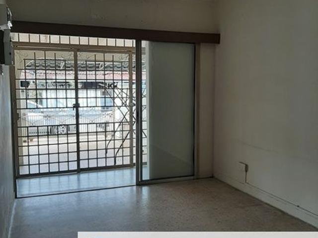 House for sale in Petaling, Damansara Damai