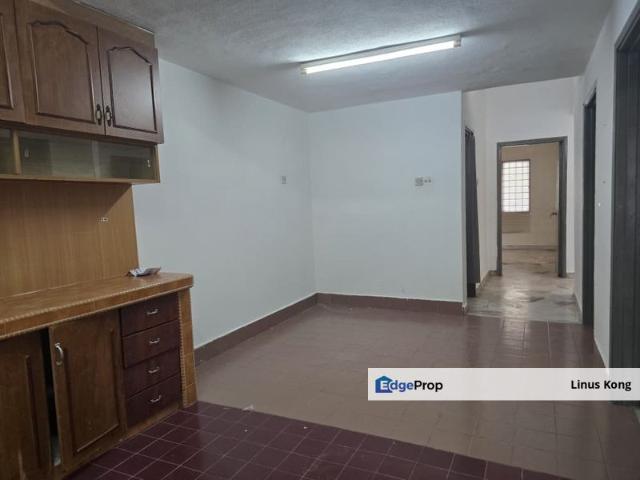 House for sale in Petaling, Damansara Damai