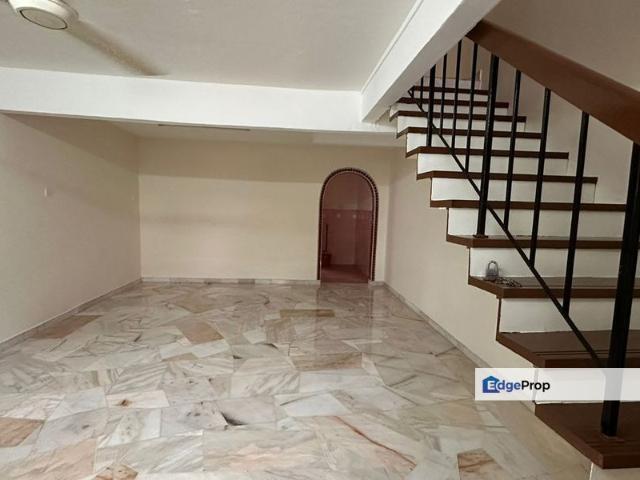 House for sale in Petaling, Damansara Damai