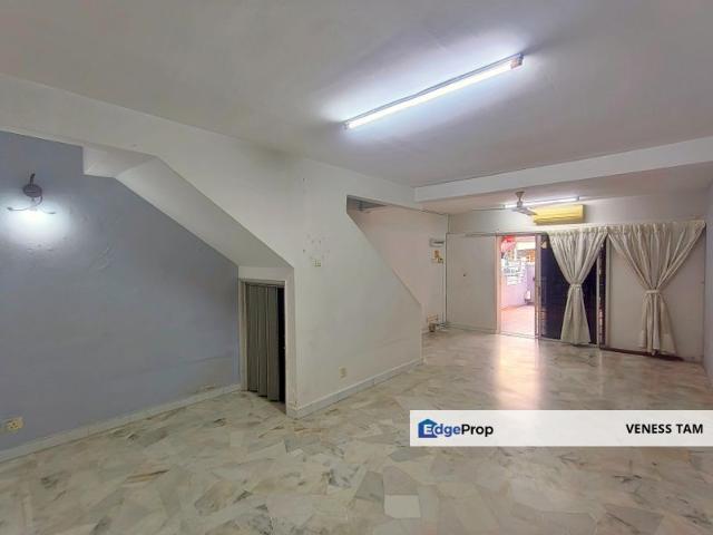 House for sale in Country Heights Damansara, Kuala Lumpur