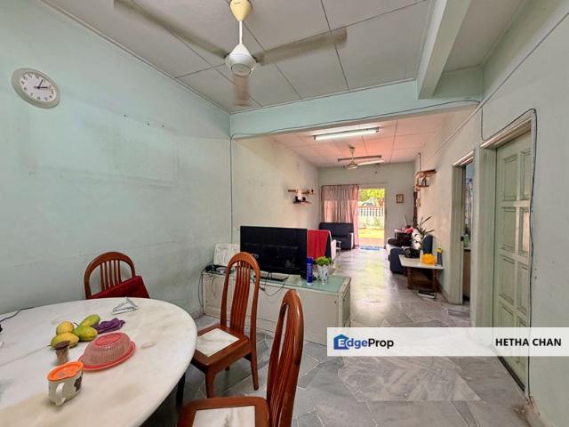 House for sale in Country Heights Damansara, Kuala Lumpur