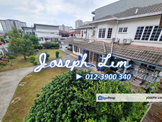 House for sale in Country Heights Damansara, Kuala Lumpur