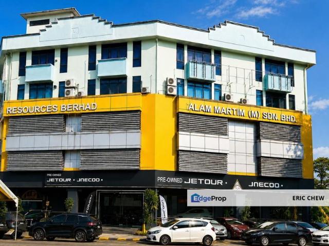 Shop for rent in Country Heights Damansara, Kuala Lumpur