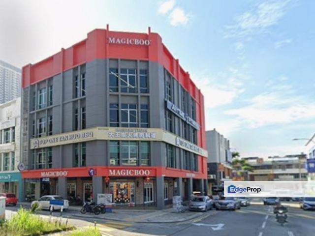 Shop for rent in Country Heights Damansara, Kuala Lumpur
