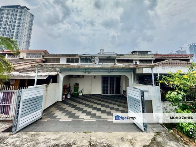 House for sale in Country Heights Damansara, Kuala Lumpur