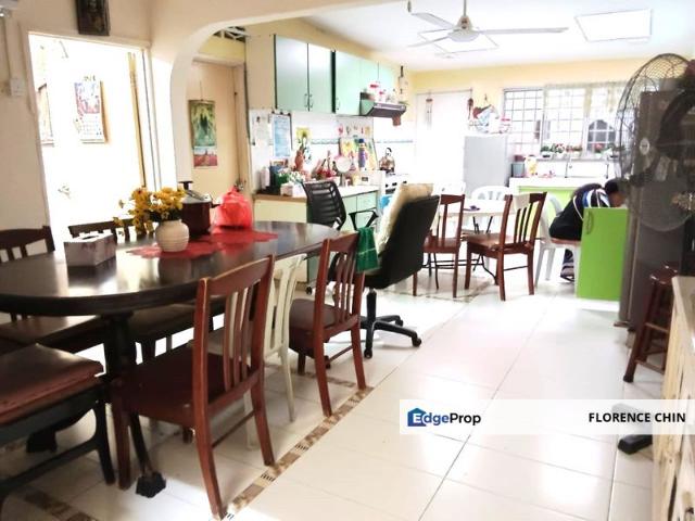 House for sale in Country Heights Damansara, Kuala Lumpur