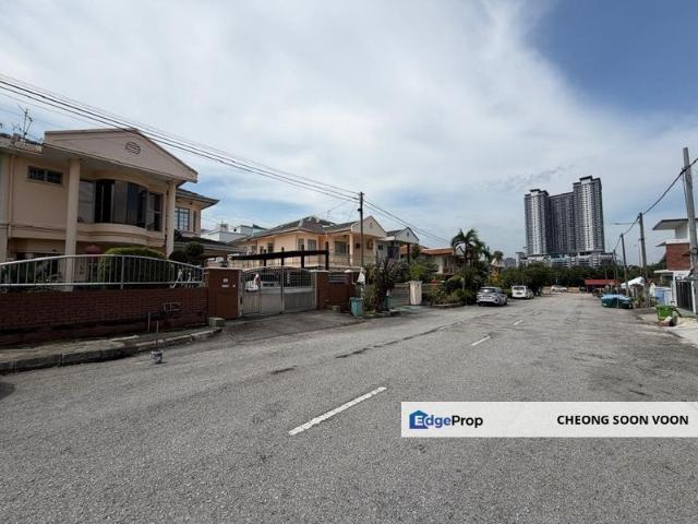 House for sale in Country Heights Damansara, Kuala Lumpur
