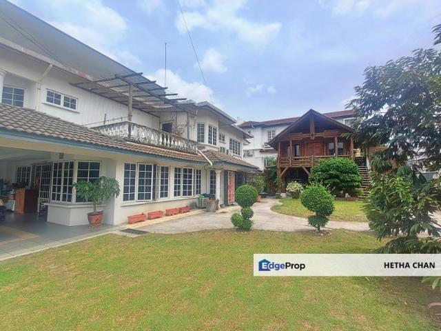 House for sale in Country Heights Damansara, Kuala Lumpur