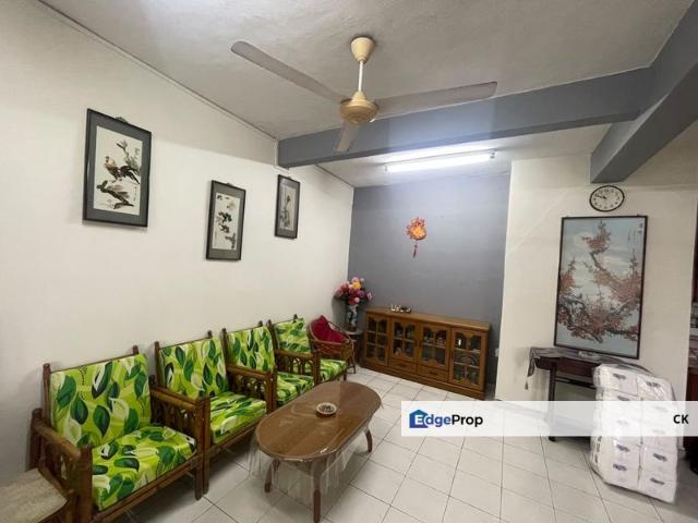 House for sale in Country Heights Damansara, Kuala Lumpur