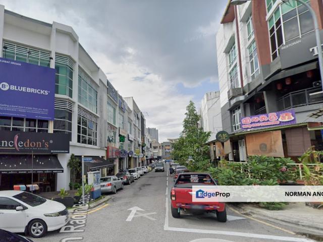 Shop for rent in Country Heights Damansara, Kuala Lumpur