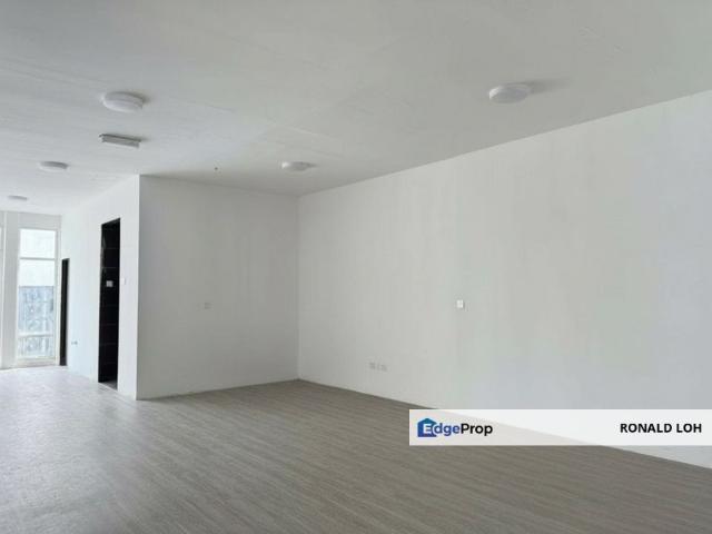 Shop for rent in Country Heights Damansara, Kuala Lumpur