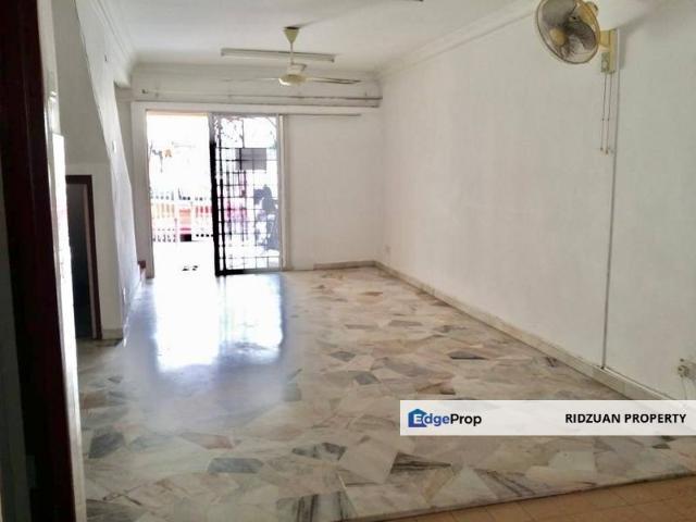 House for sale in Country Heights Damansara, Kuala Lumpur
