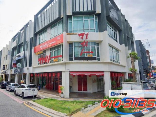 Shop for rent in Country Heights Damansara, Kuala Lumpur