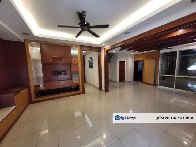 House for sale in Country Heights Damansara, Kuala Lumpur