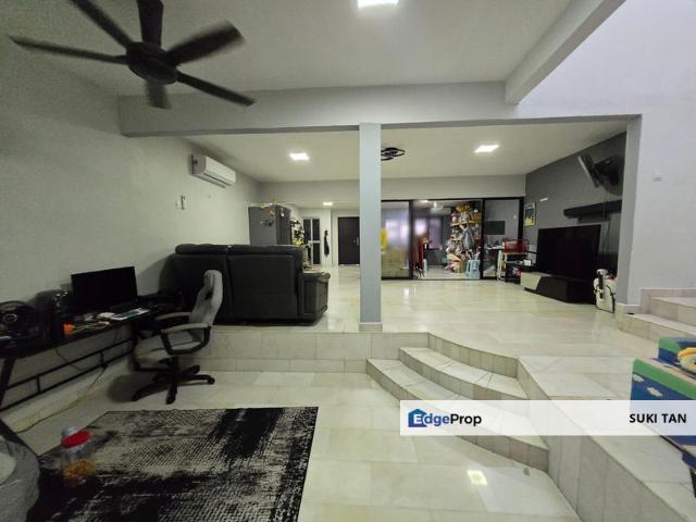 House for sale in Country Heights Damansara, Kuala Lumpur