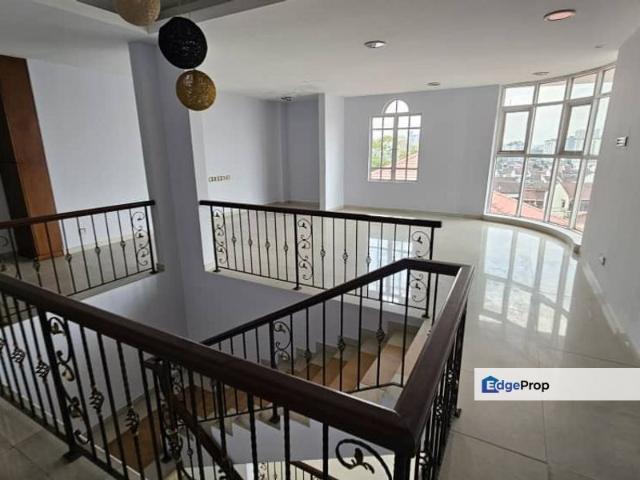 House for sale in Country Heights Damansara, Kuala Lumpur