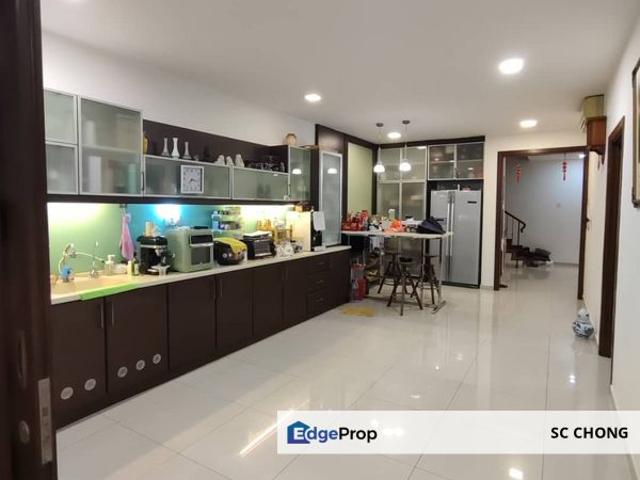House for sale in Country Heights Damansara, Kuala Lumpur