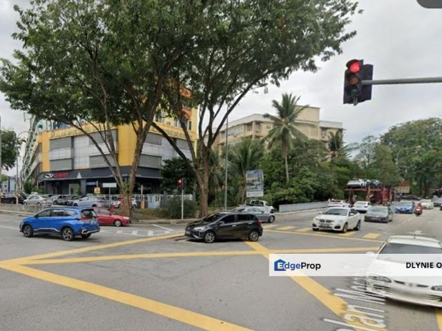 Shop for rent in Sri Petaling, Kuala Lumpur