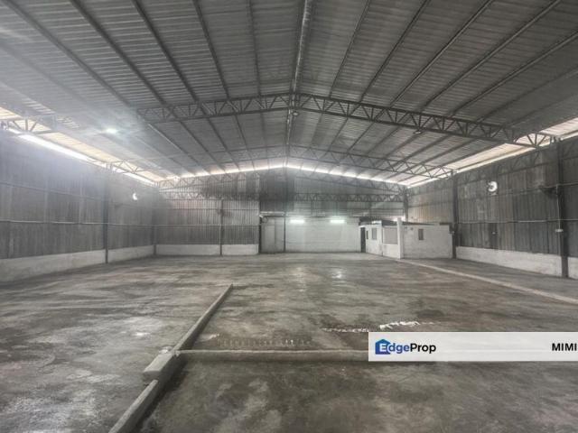 Warehouse for rent in Petaling, Alam Impian