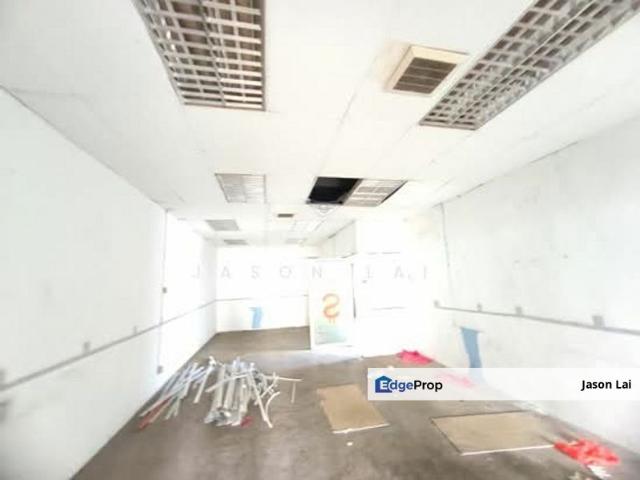 Shop for rent in Petaling, Alam Impian