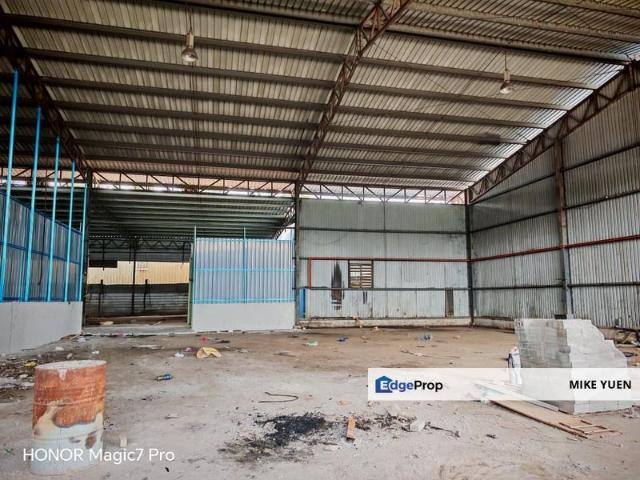 Warehouse for rent in Petaling, Alam Impian