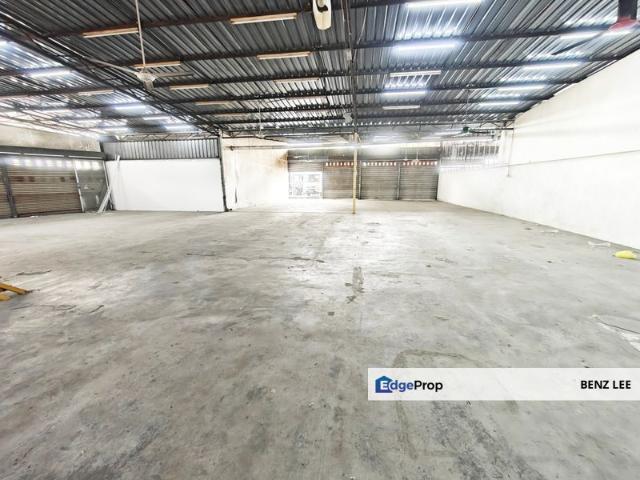 Shop for rent in Petaling, Alam Impian