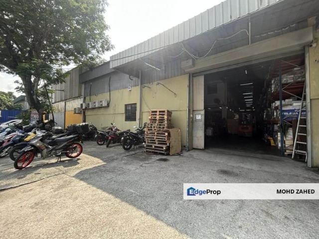 Warehouse for sale in Petaling, Alam Impian