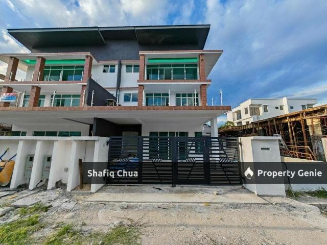 Residential House for sale in Kajang, Langat