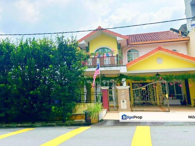 House for sale in Country Heights Damansara, Kuala Lumpur