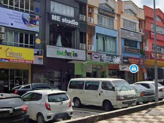 Shop for rent in Country Heights Damansara, Kuala Lumpur