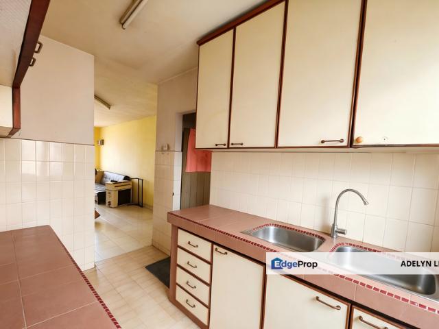 Flat for sale in Country Heights Damansara, Kuala Lumpur