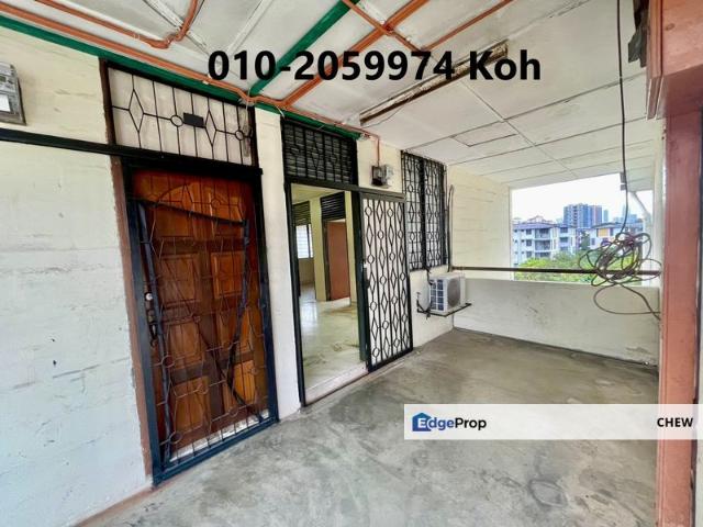 Flat for sale in Country Heights Damansara, Kuala Lumpur