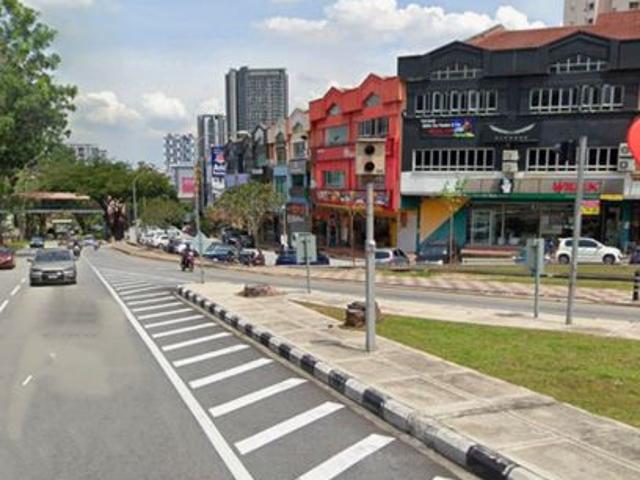 Shop for rent in Country Heights Damansara, Kuala Lumpur