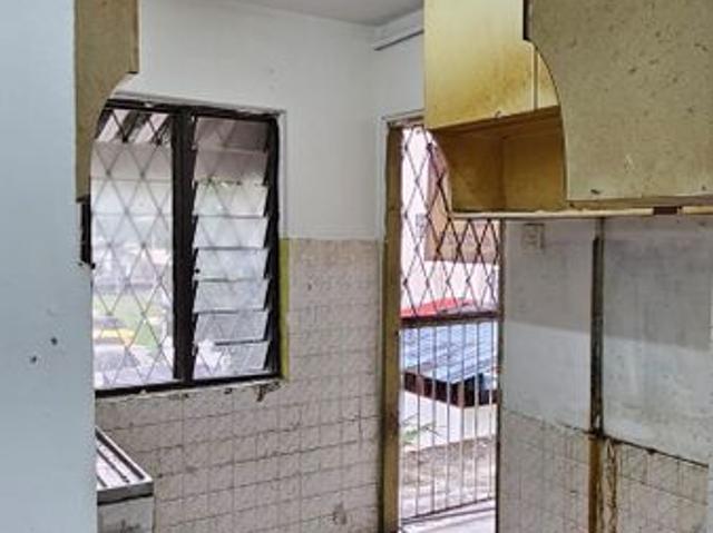 Flat for sale in Country Heights Damansara, Kuala Lumpur