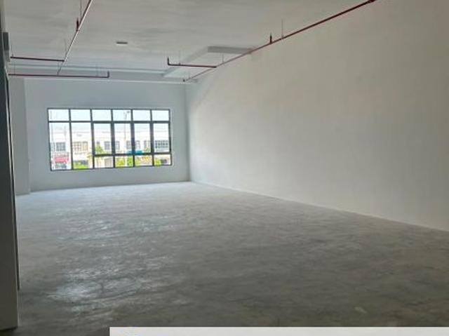 Shop for rent in Mukim 16, Tena