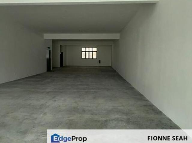 Shop for rent in Mukim 16, Tena