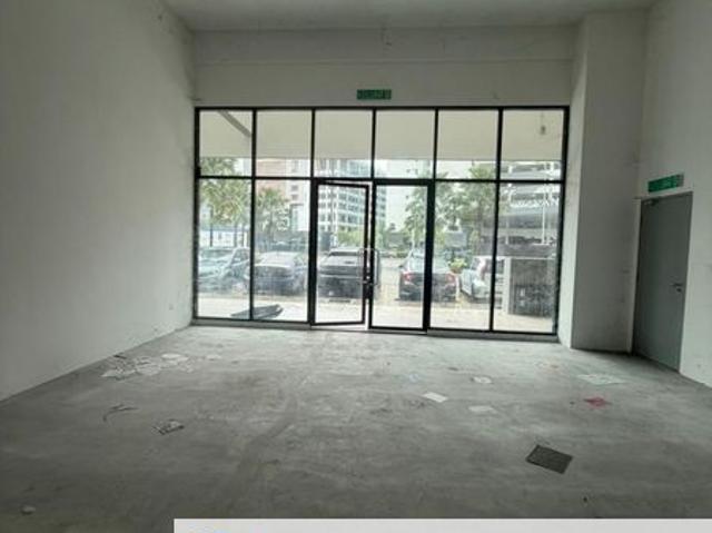 Shop for rent in Mukim 16, Tena