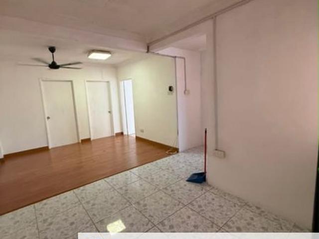 Flat for sale in Port Klang, Selangor