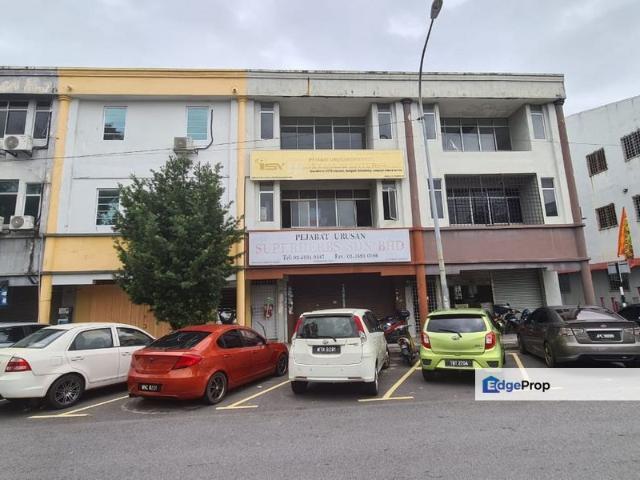 Shop for rent in Petaling, Subang Jaya