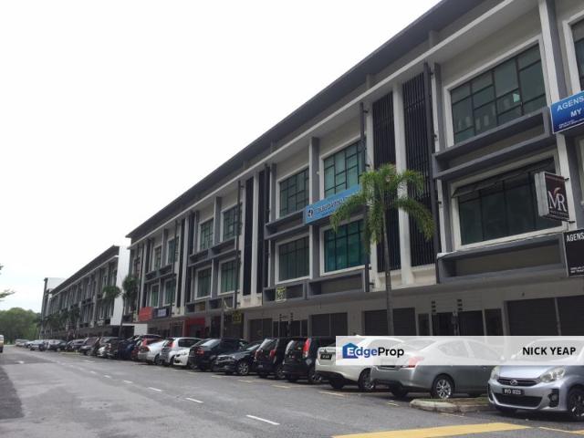 Shop for sale in Petaling, Subang Jaya