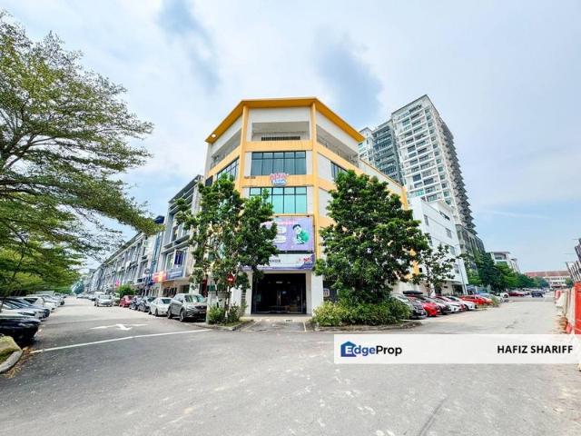Shop for rent in Petaling, Subang Jaya