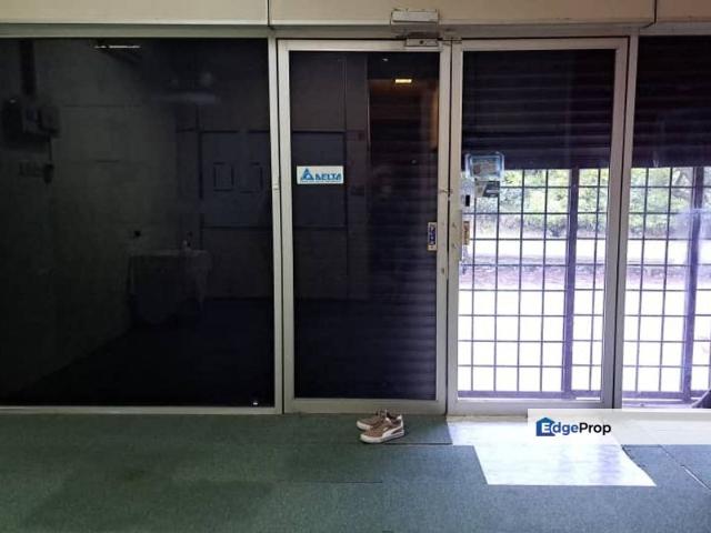 Shop for rent in Petaling, Subang Jaya