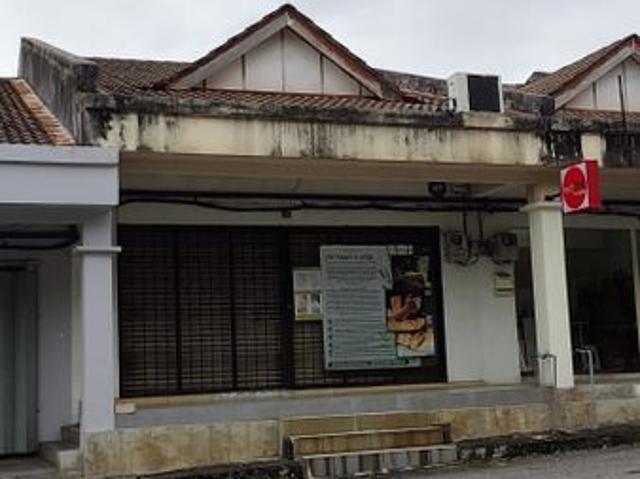 Shop for rent in Petaling, Damansara Damai