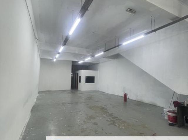 Shop for rent in Petaling, Subang Jaya